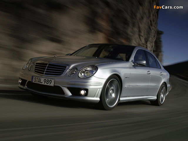 Pictures of Mercedes-Benz E 63 AMG (W211) 2007–09 (640 x 480)