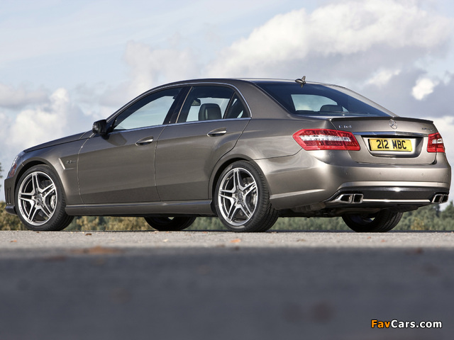 Pictures of Mercedes-Benz E 63 AMG UK-spec (W212) 2009–11 (640 x 480)