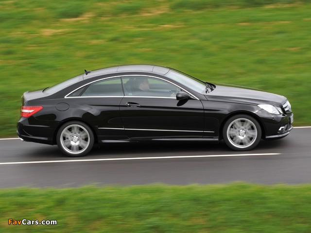 Pictures of Mercedes-Benz E 500 Coupe AMG Sports Package UK-spec (C207) 2009–12 (640 x 480)