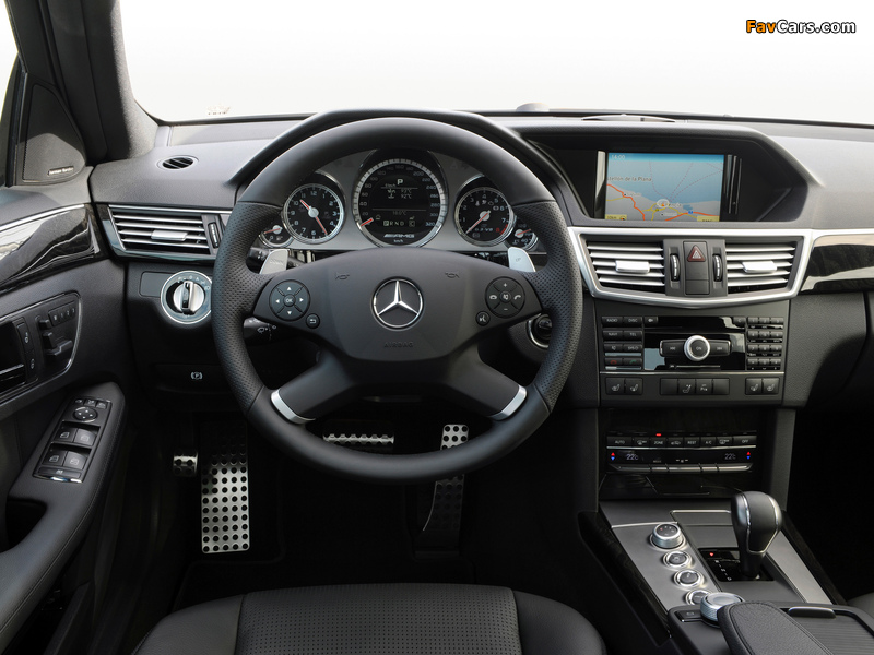 Pictures of Mercedes-Benz E 63 AMG (W212) 2009–11 (800 x 600)