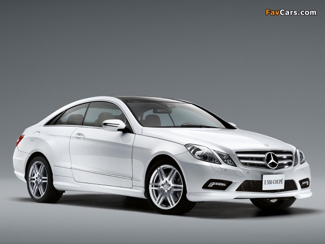 Pictures of Mercedes-Benz E 550 Coupe AMG Sports Package JP-spec (C207) 2009–12 (640 x 480)