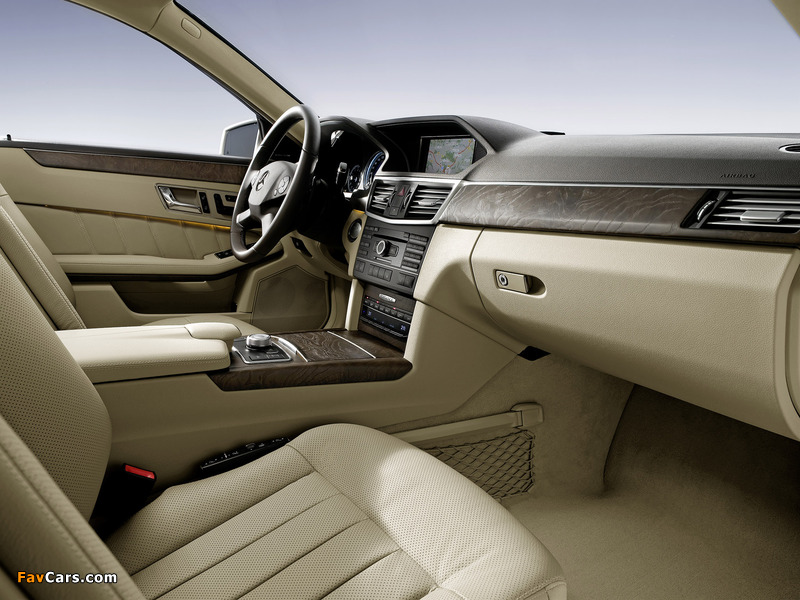 Pictures of Mercedes-Benz E 350 CDI (W212) 2009–12 (800 x 600)