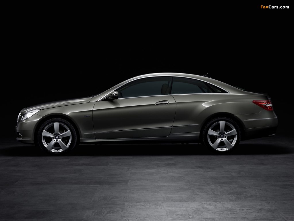 Pictures of Mercedes-Benz E 350 CDI Coupe (C207) 2009–12 (1024 x 768)