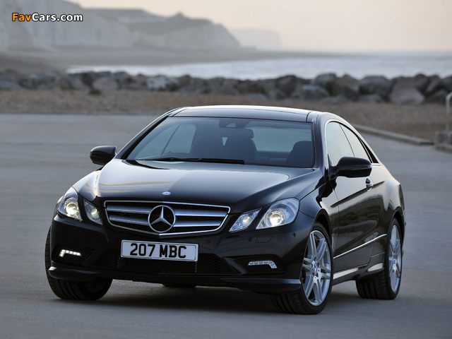 Pictures of Mercedes-Benz E 500 Coupe AMG Sports Package UK-spec (C207) 2009–12 (640 x 480)