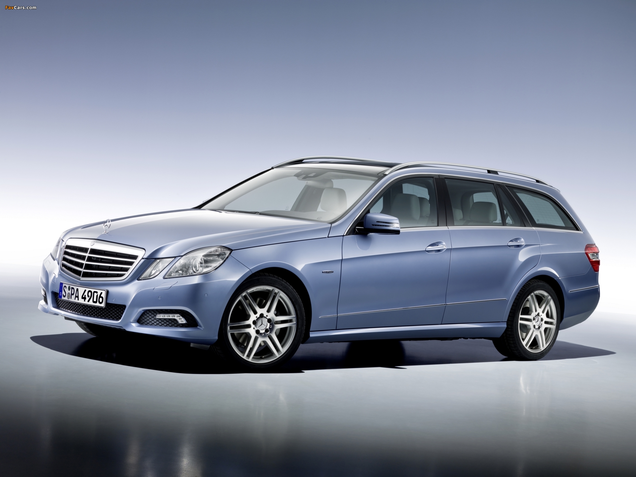 Pictures of Mercedes-Benz E 350 CDI 4MATIC Estate (S212) 2009–12 (2048 x 1536)