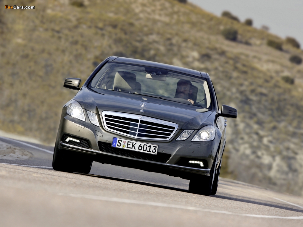 Pictures of Mercedes-Benz E 350 CGI (W212) 2009–12 (1024 x 768)