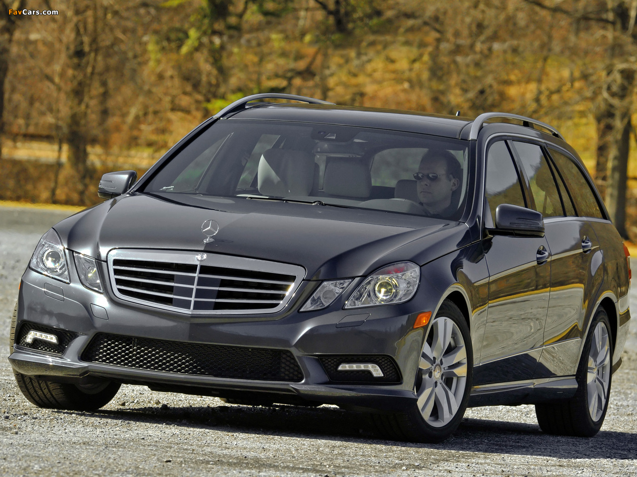 Pictures of Mercedes-Benz E 350 4MATIC Estate AMG Sports Package US-spec (S212) 2010–12 (1280 x 960)