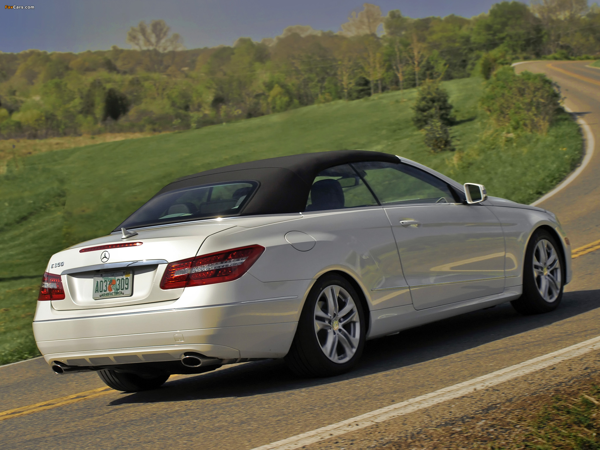 Pictures of Mercedes-Benz E 350 Cabrio US-spec (A207) 2010–12 (2048 x 1536)