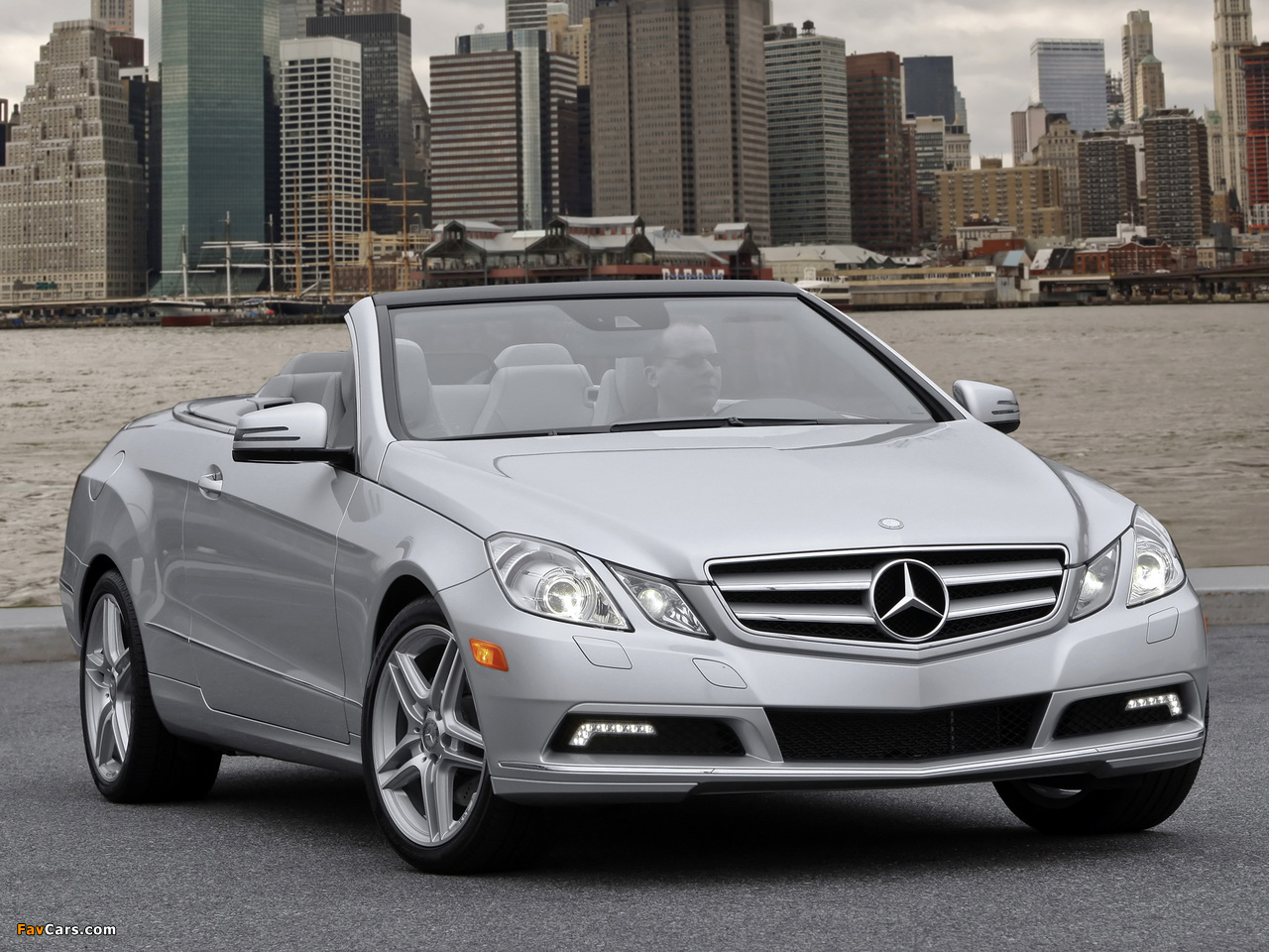 Pictures of Mercedes-Benz E 350 Cabrio US-spec (A207) 2010–12 (1280 x 960)