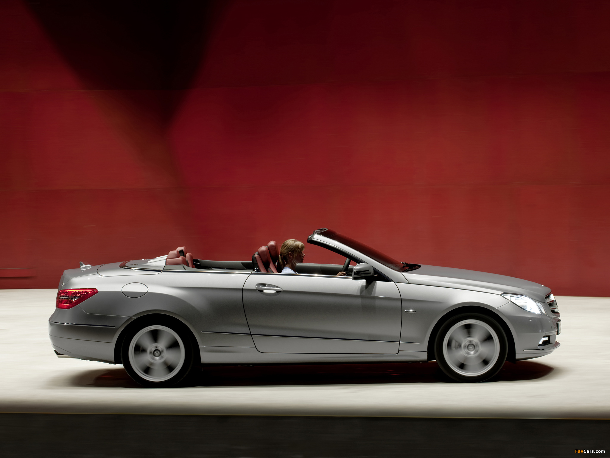 Pictures of Mercedes-Benz E 350 CGI Cabrio (A207) 2010–12 (2048 x 1536)