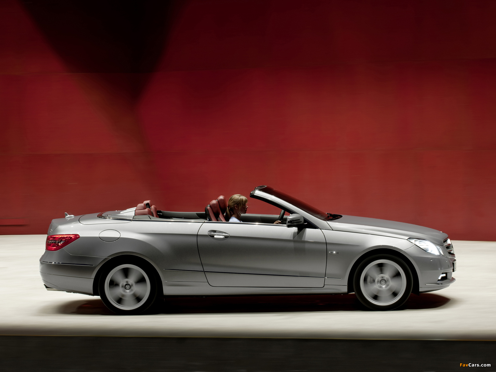 Pictures of Mercedes-Benz E 350 CGI Cabrio (A207) 2010–12 (1600 x 1200)