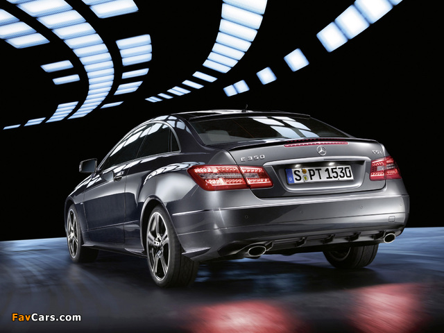 Pictures of Mercedes-Benz E 350 CGI Coupe Sport (C207) 2010–12 (640 x 480)