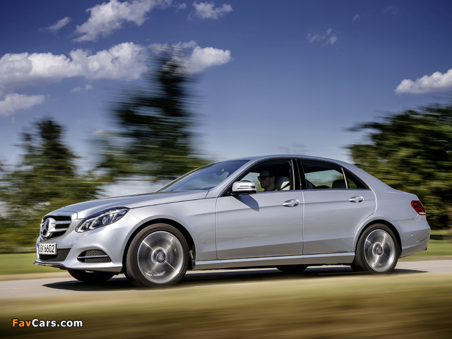 Pictures of Mercedes-Benz E 220 BlueTEC BlueEFFICIENCY Edition (W212) 2013 (640 x 480)