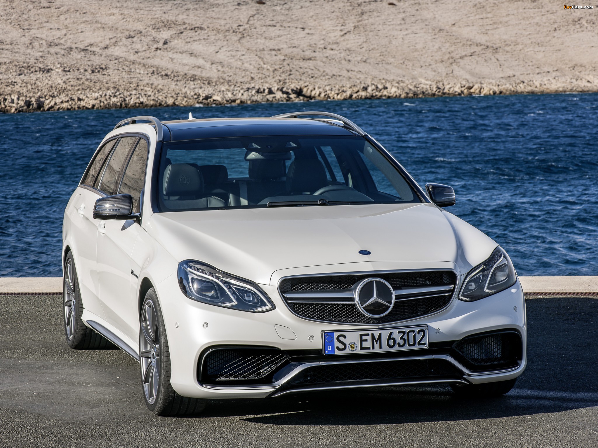 Pictures of Mercedes-Benz E 63 AMG S-Model Estate (S212) 2013 (2048 x 1536)