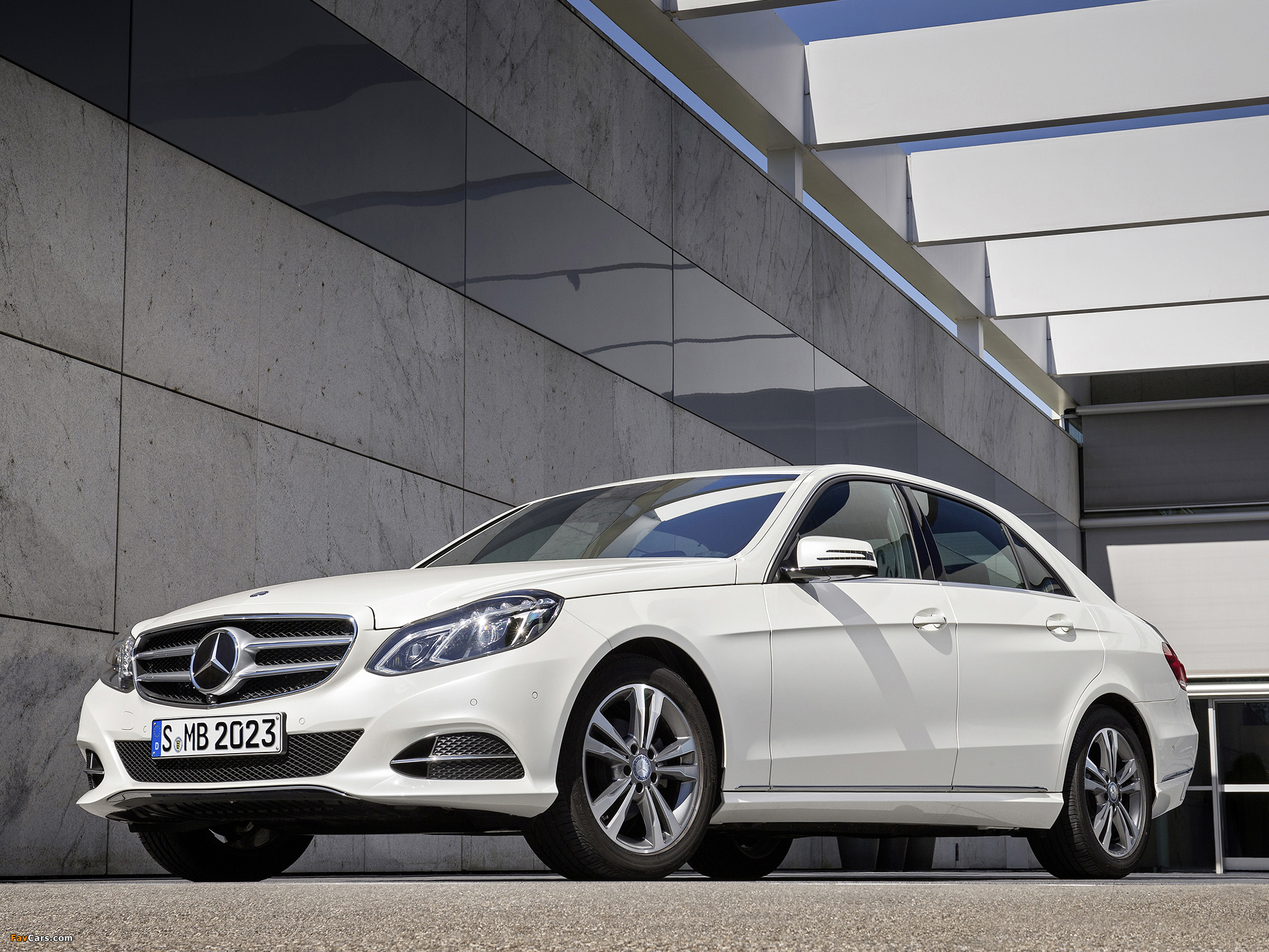 Pictures of Mercedes-Benz E 200 Natural Gas (W212) 2013 (2048 x 1536)