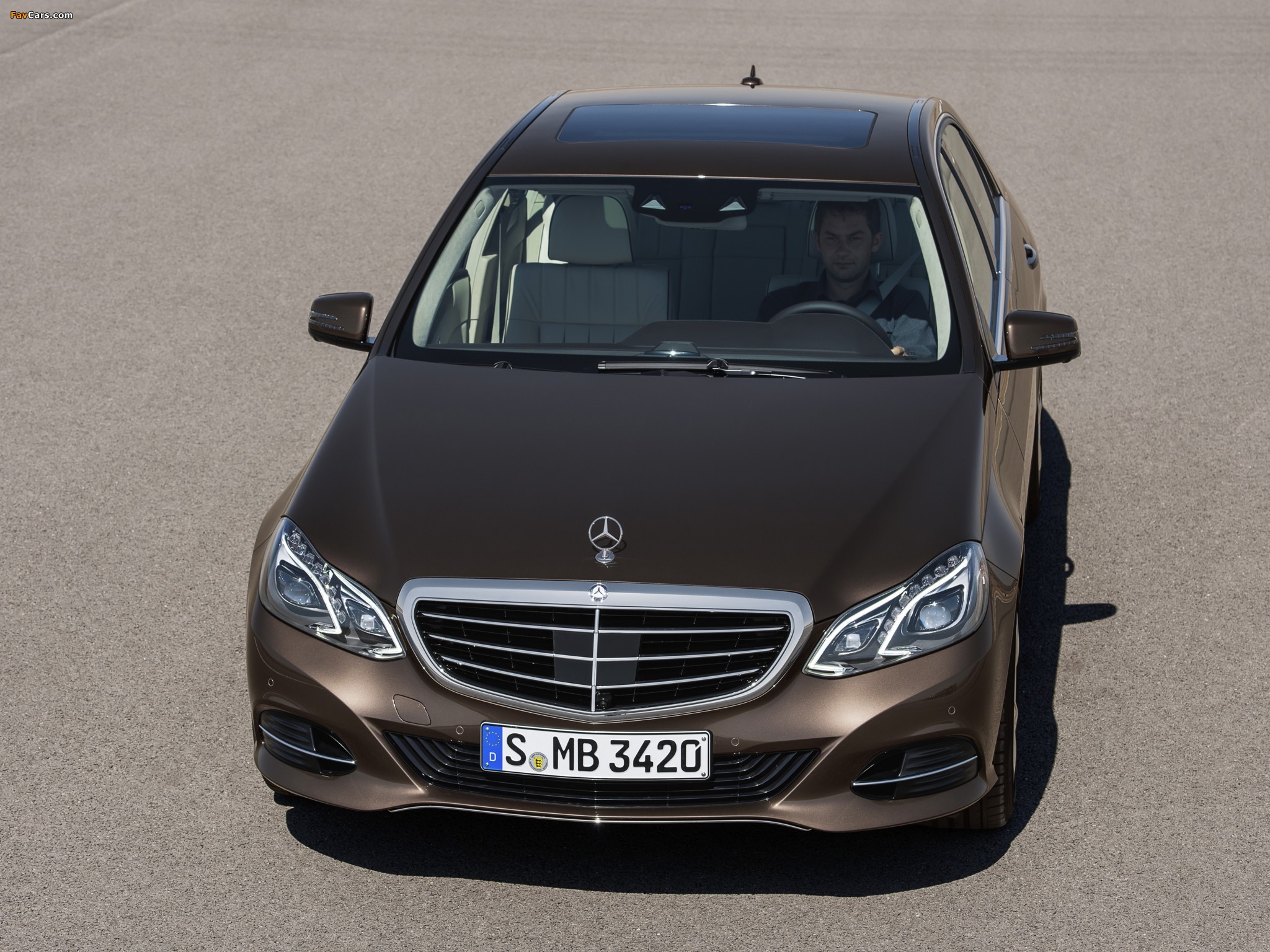 Pictures of Mercedes-Benz E 300 BlueTec Hybrid (W212) 2013 (2048 x 1536)
