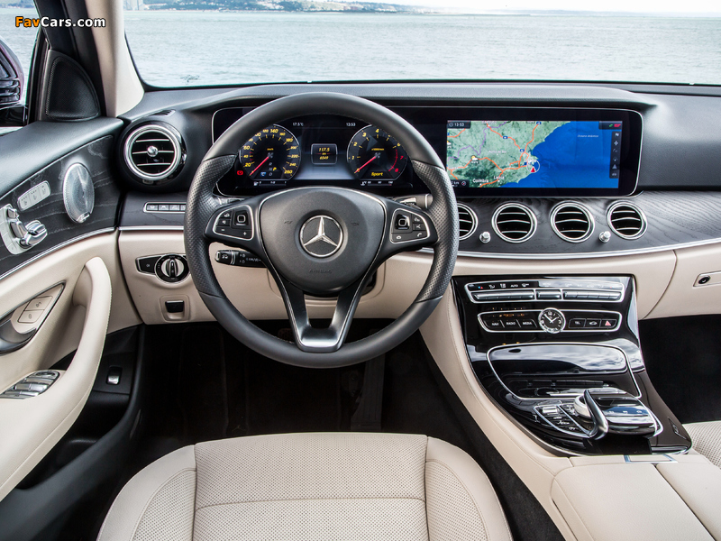 Pictures of Mercedes-Benz E 300 Avantgarde Line (W213) 2016 (800 x 600)