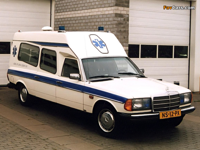 Mercedes-Benz E-Klasse Ambulance by Visser (VF123) 1979 wallpapers (640 x 480)
