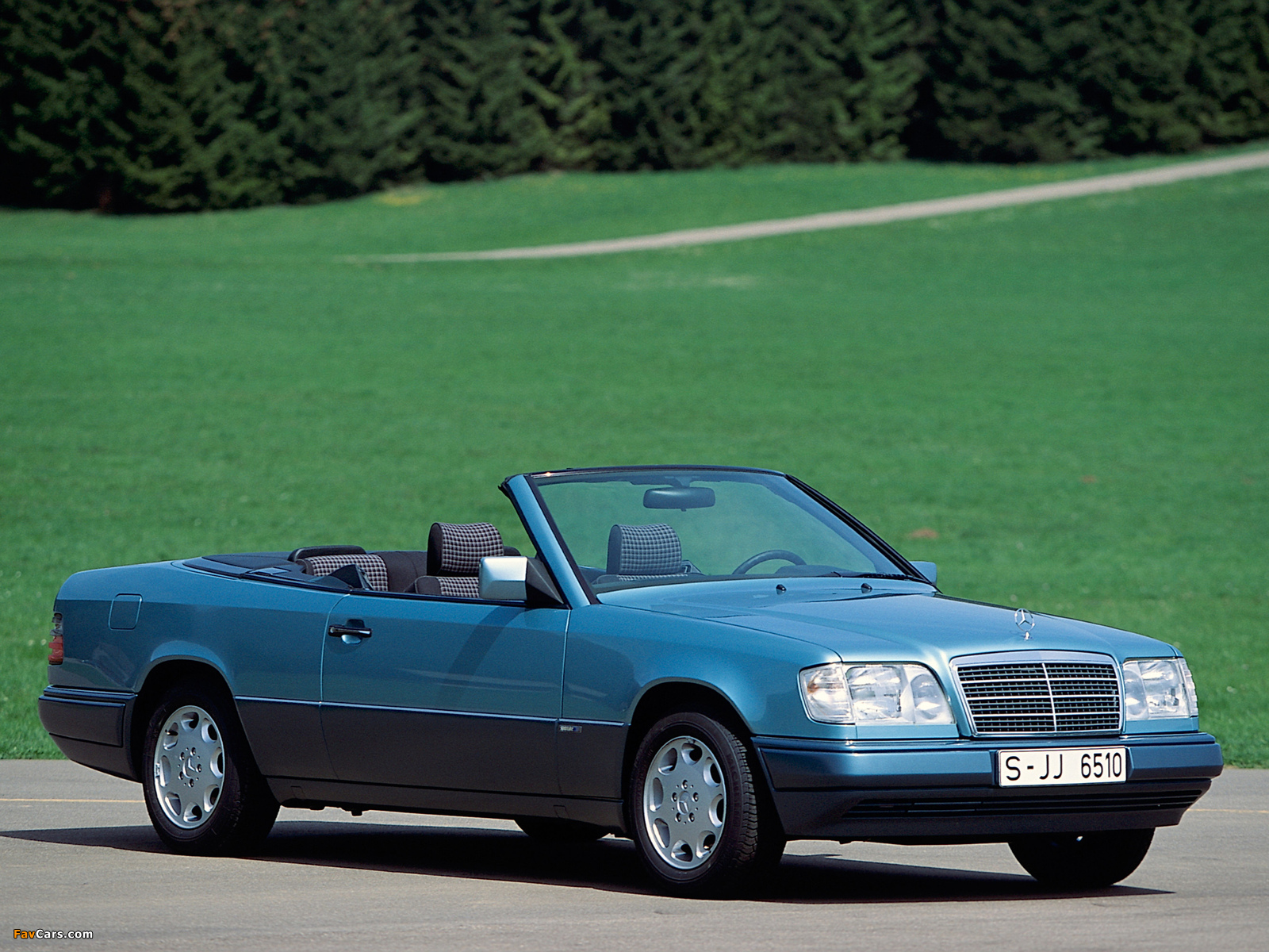 Mercedes-Benz E 220 Cabrio (A124) 1993–96 wallpapers (1600 x 1200)