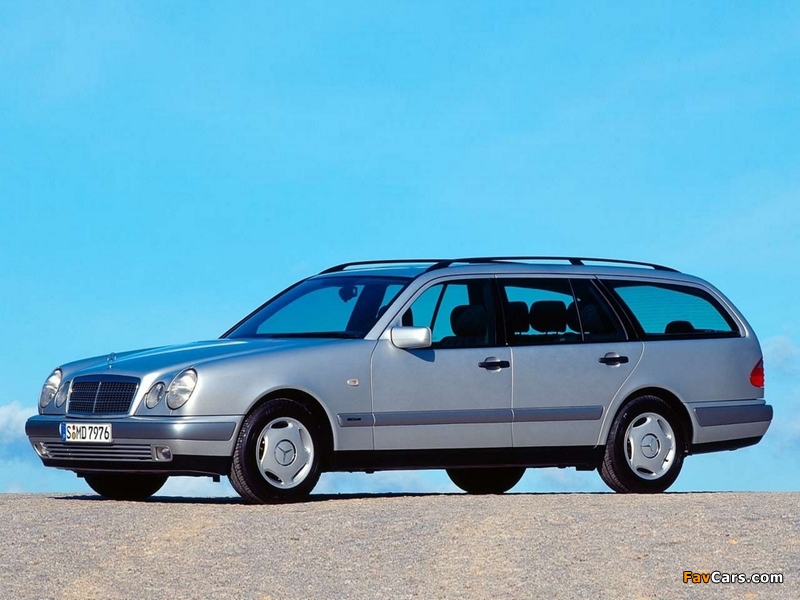 Mercedes-Benz E 230 Estate (S210) 1996–99 wallpapers (800 x 600)