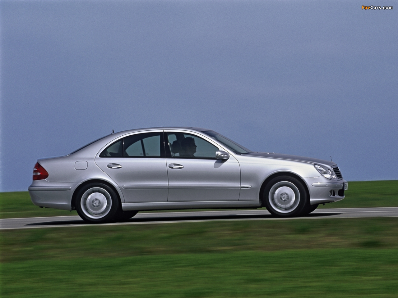 Mercedes-Benz E 420 CDI (W211) 2002–06 wallpapers (1280 x 960)