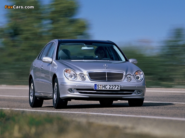 Mercedes-Benz E 400 CDI (W211) 2003–06 wallpapers (640 x 480)