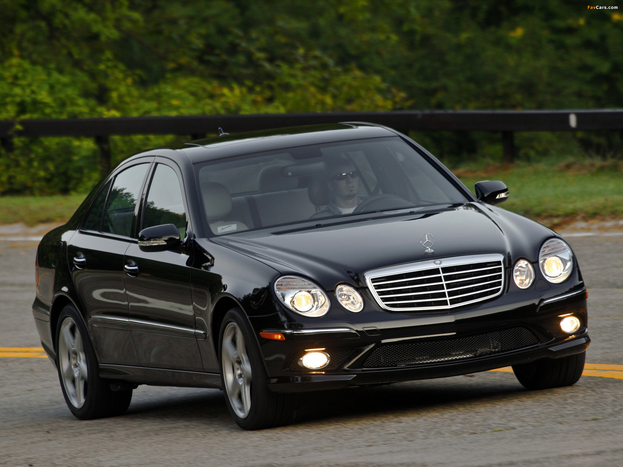 Mercedes-Benz E 350 4MATIC US-spec (W211) 2006–09 wallpapers (2048 x 1536)