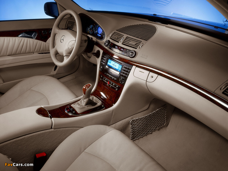 Mercedes-Benz E 350 (W211) 2006–09 wallpapers (800 x 600)