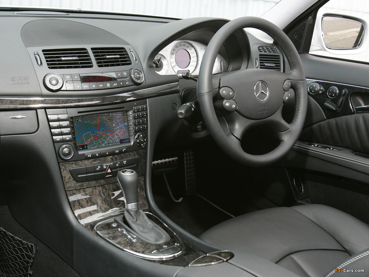 Mercedes-Benz E 500 AU-spec (W211) 2006–09 wallpapers (1280 x 960)