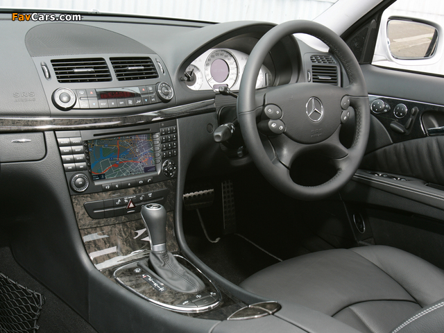 Mercedes-Benz E 500 AU-spec (W211) 2006–09 wallpapers (640 x 480)