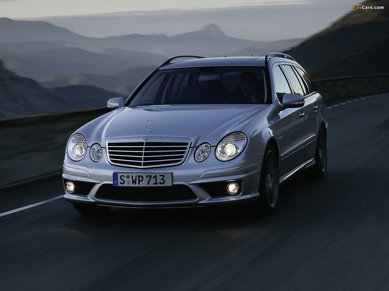 Mercedes-Benz E 63 AMG Estate (S211) 2007–09 wallpapers (1280 x 960)