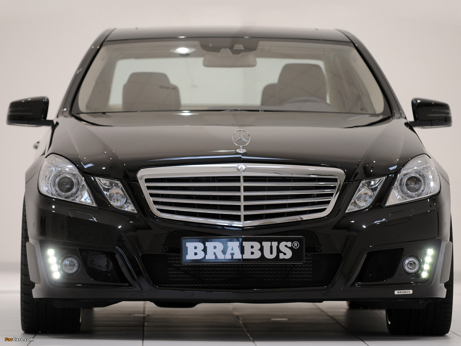 Brabus Mercedes-Benz E-Klasse (W212) 2009 wallpapers (1600 x 1200)