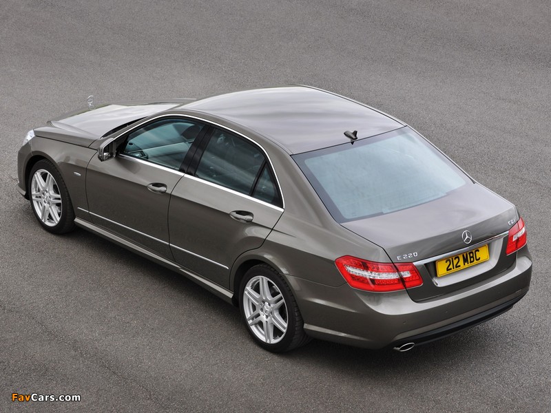 Mercedes-Benz E 220 CDI AMG Sports Package UK-spec (W212) 2009–12 wallpapers (800 x 600)