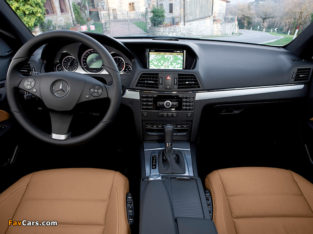 Mercedes-Benz E 350 CGI Coupe (C207) 2009–12 wallpapers (640 x 480)