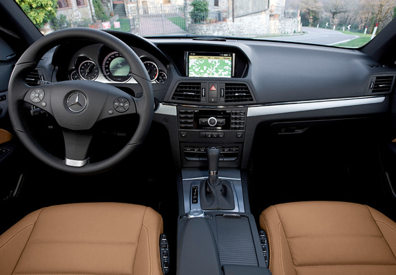 Mercedes-Benz E 350 CGI Coupe (C207) 2009–12 wallpapers