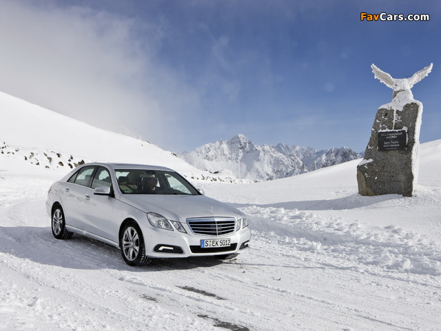 Mercedes-Benz E 350 4MATIC (W212) 2009–12 wallpapers (640 x 480)