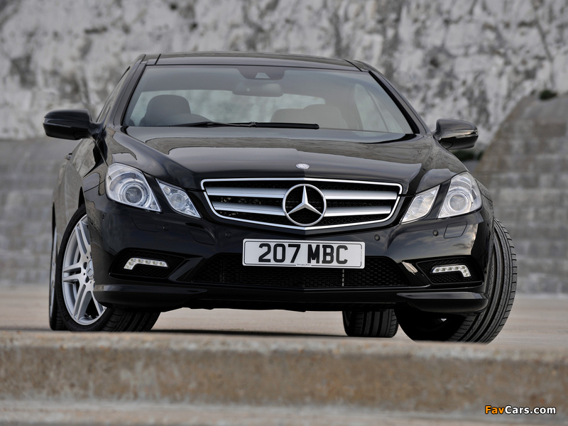 Mercedes-Benz E 500 Coupe AMG Sports Package UK-spec (C207) 2009–12 wallpapers (800 x 600)
