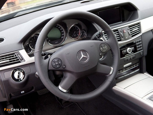 Kicherer Mercedes-Benz E-Klasse (W212) 2009 wallpapers (640 x 480)