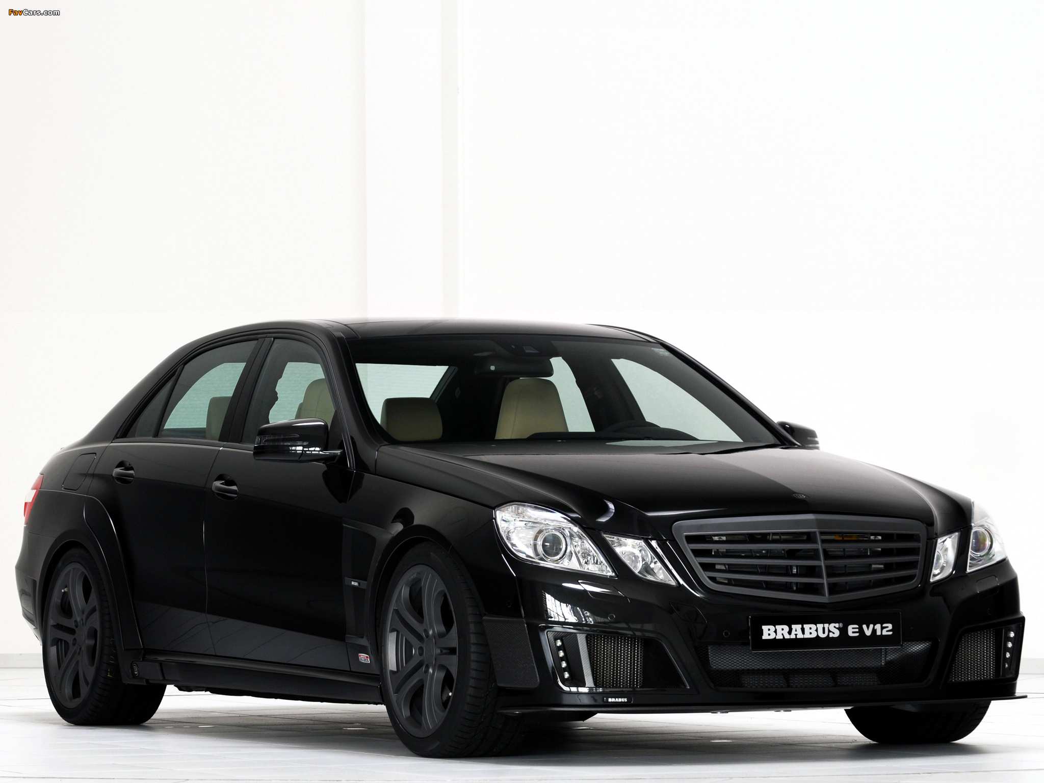 Brabus E V12 (W212) 2010 wallpapers (2048 x 1536)