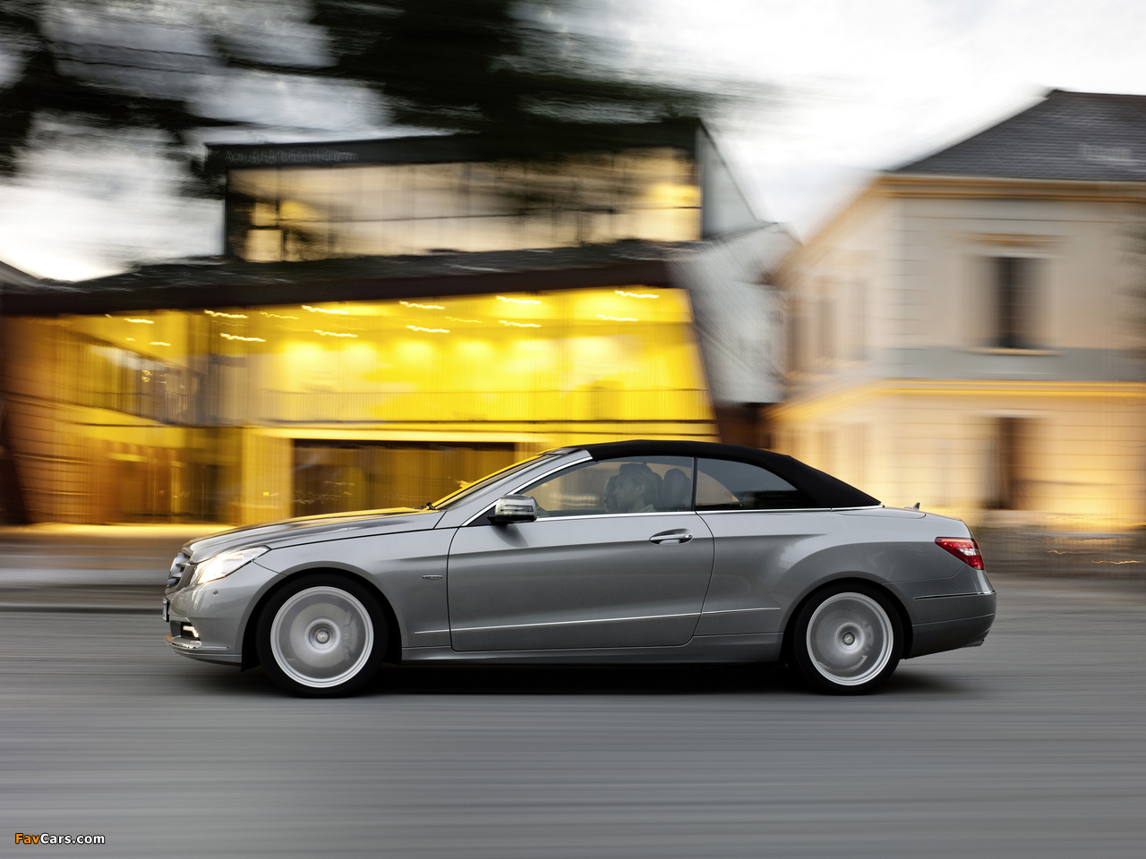 Mercedes-Benz E 350 CGI Cabrio (A207) 2010–12 wallpapers (1280 x 960)