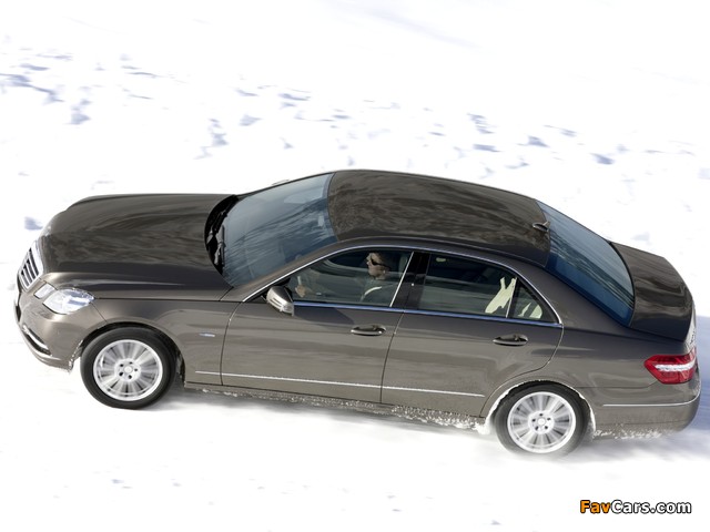 Mercedes-Benz E 250 CDI 4MATIC (W212) 2011–12 wallpapers (640 x 480)