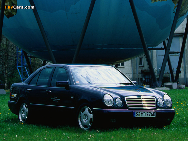 Mercedes-Benz E 230 NGT (W210) wallpapers (640 x 480)