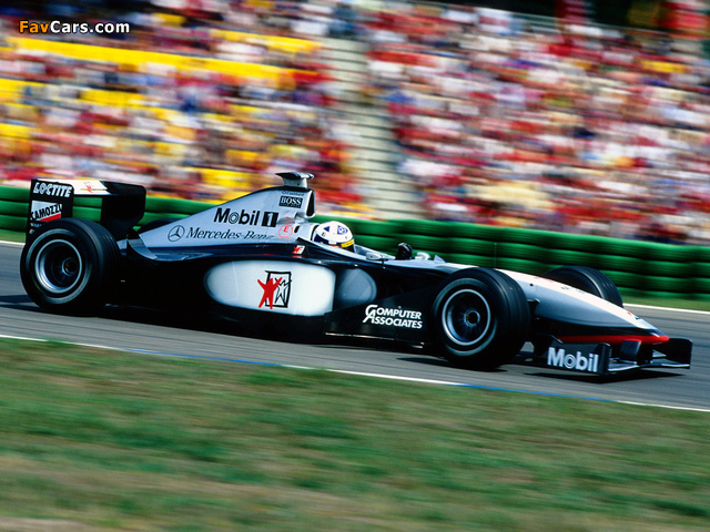 Images of McLaren Mercedes-Benz MP4-13 1998 (640 x 480)