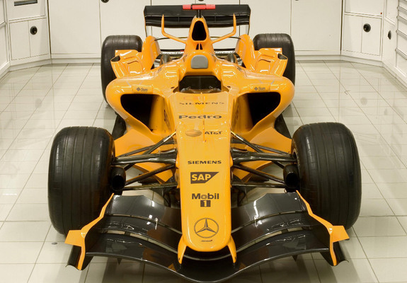 Images of McLaren Mercedes-Benz MP4-20 2005