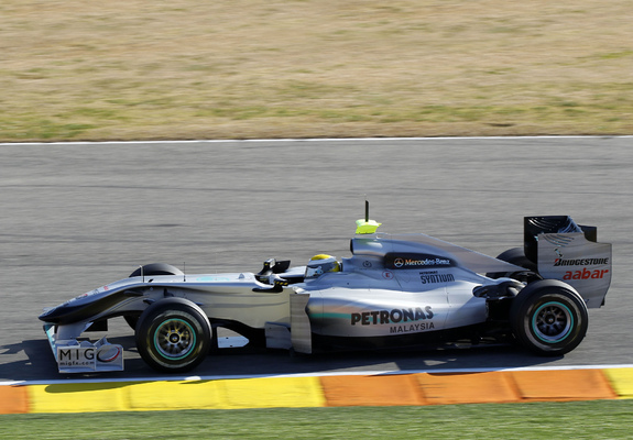 Images of Mercedes GP MGP W01 2010