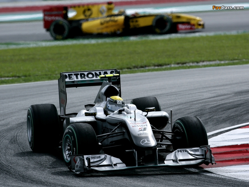 Images of Mercedes GP MGP W01 2010 (800 x 600)