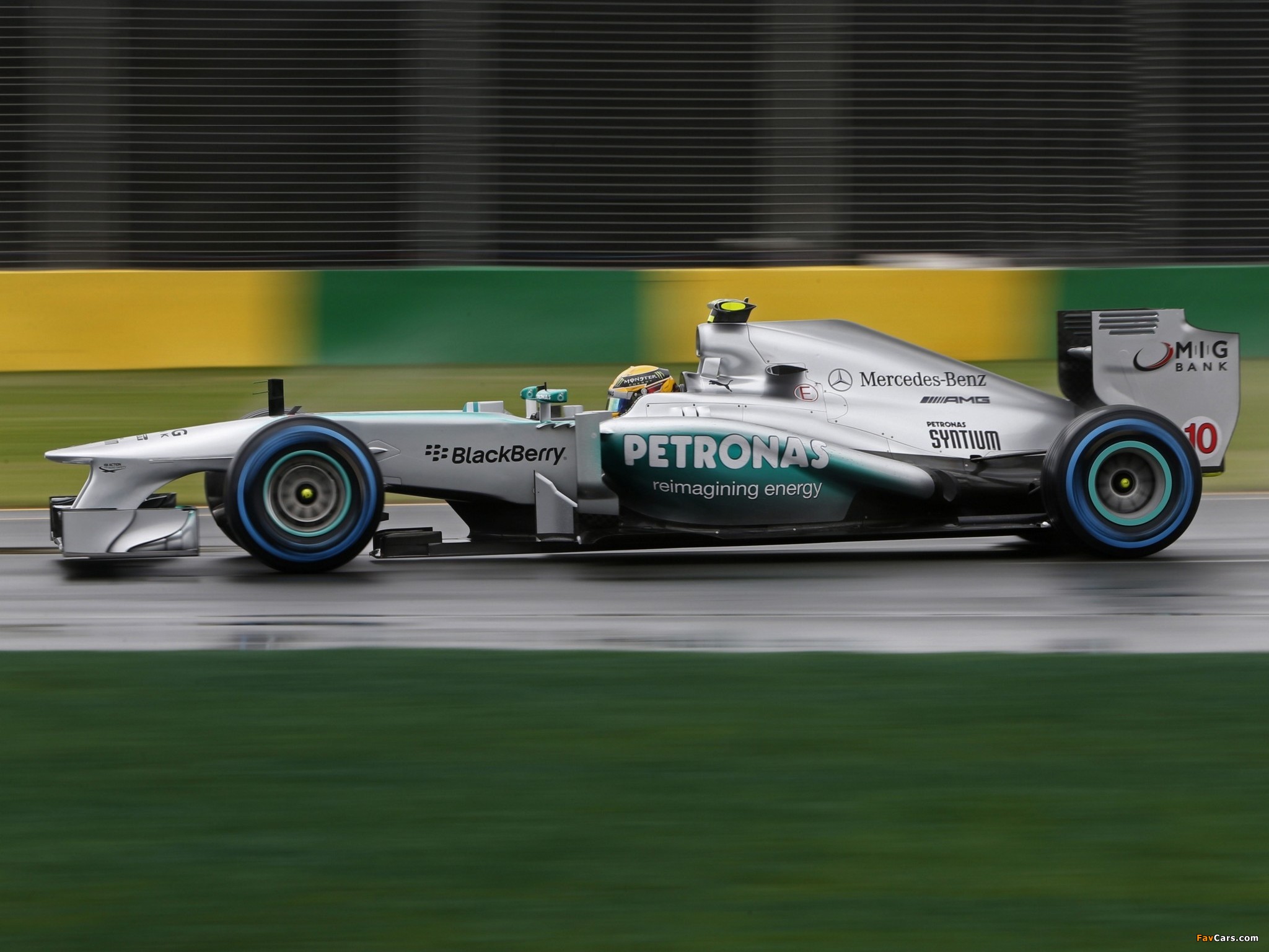 Images of Mercedes GP MGP W04 2013 (2048 x 1536)