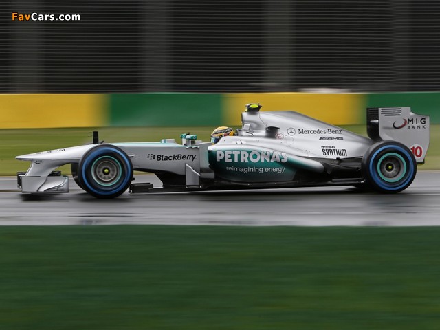 Images of Mercedes GP MGP W04 2013 (640 x 480)