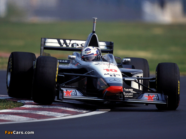 McLaren Mercedes-Benz MP4-12 1997 pictures (640 x 480)