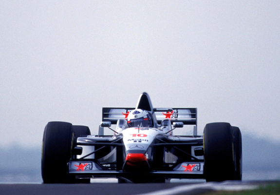 McLaren Mercedes-Benz MP4-12 1997 wallpapers